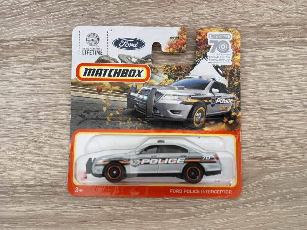 Matchbox Ford Police Interceptor 23/100