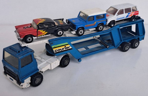 Matchbox K10 Car Transporter+ 3 db aut