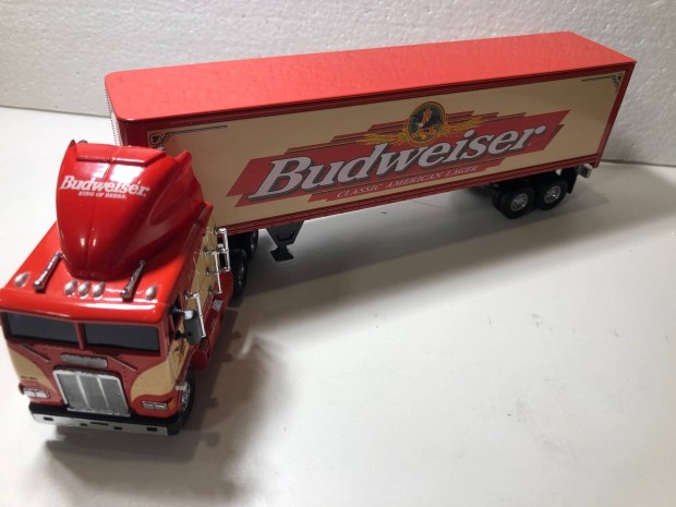 Matchbox KS201A-M Freightliner "Budweiser"