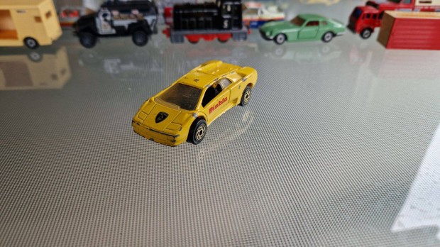 Matchbox Lamborghini Diablo Kisaut