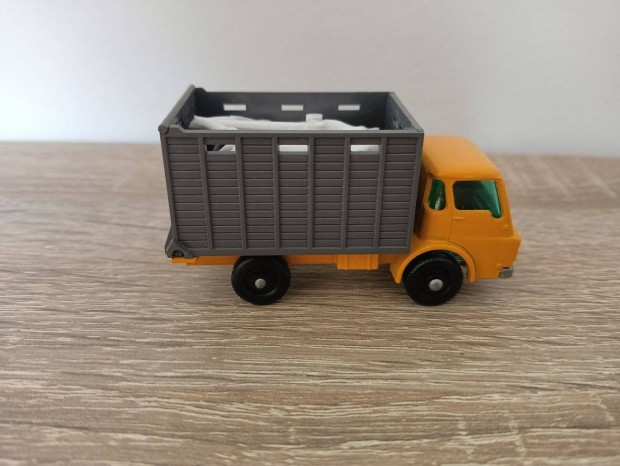 Matchbox Lesney Cattle Truck No. 37