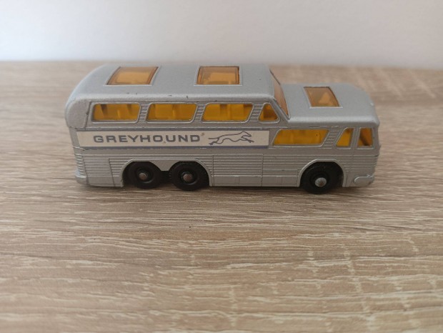 Matchbox Lesney No.66c GMC Greyhound Coach / Bus