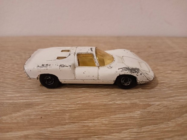 Matchbox Lesney No.68 Porsche 910 White