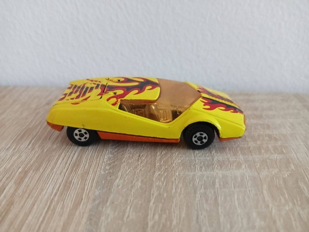 Matchbox Lesney Superfast MB33 Datsun 2126X Flames