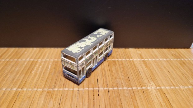 Matchbox Leyland Titan Bus (Fehr) Kisaut (Tbb darab!)