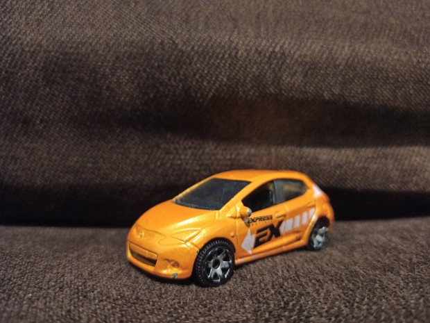 Matchbox Mazda 2