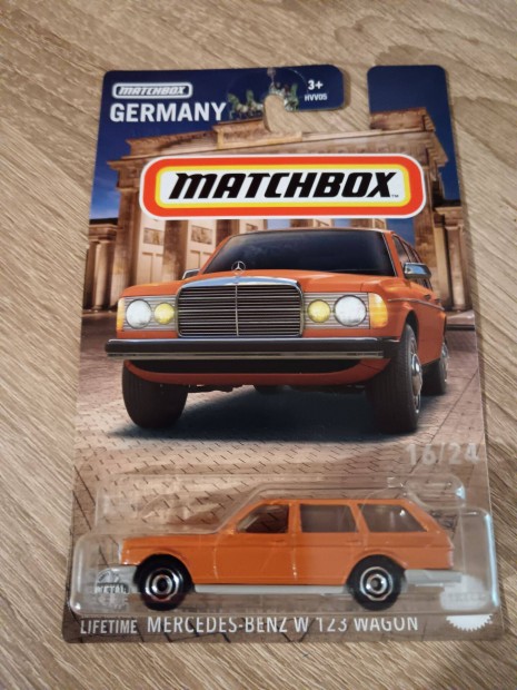 Matchbox Mercedes-Benz W 123 Wagon (Hvv35)