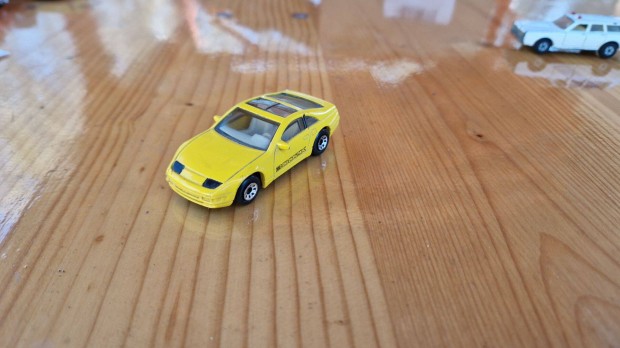 Matchbox Nissan 300 Zx Kisaut 2 db!