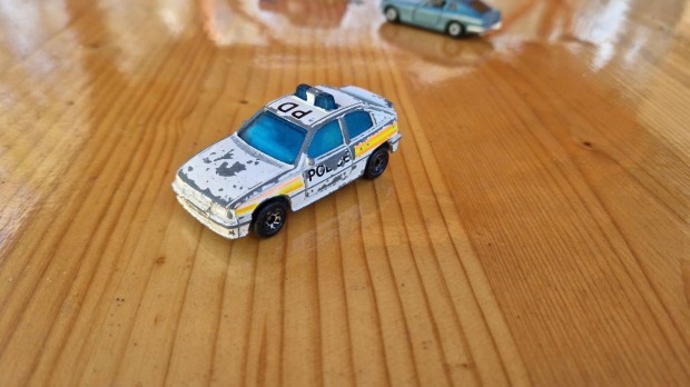 Matchbox Opel Kadett Vauxhall Astra GTE Police Kisaut