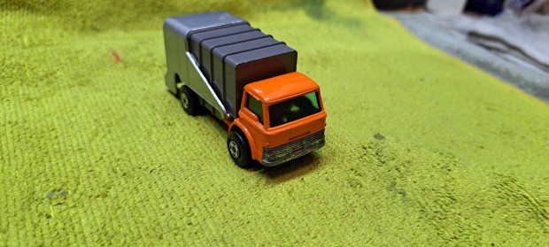 Matchbox Refuse truck