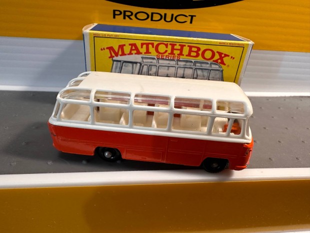 Matchbox Regularwheels 68 Mercedes Coach