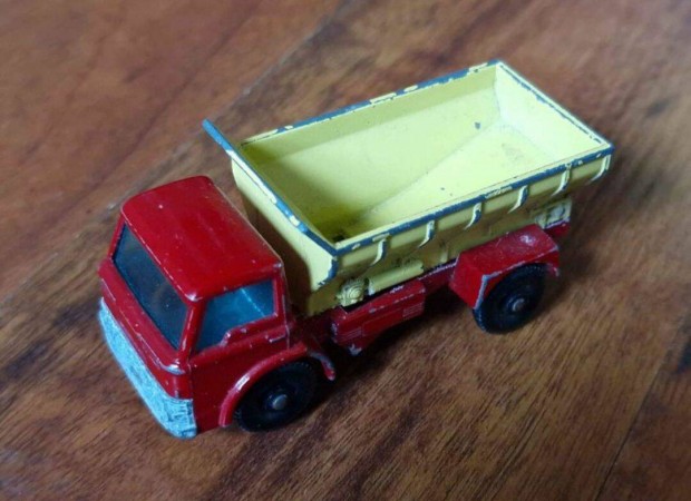 Matchbox Series BY Lesney No 70 1966 GRIT-Spreading Truck