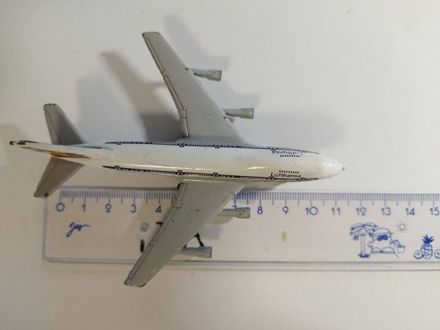 Matchbox Skybusters SB-10 Boeing 747 Lufthansa