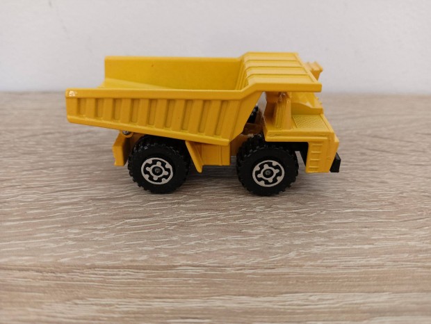 Matchbox Super Fast Faun Tipper Truck No. 58 Yellow 1976