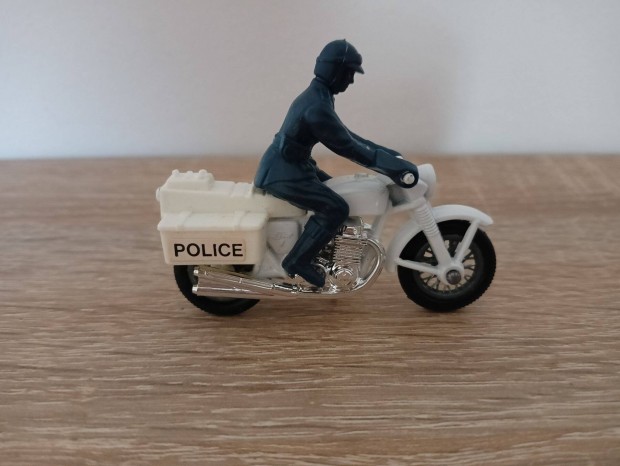 Matchbox Superfast 33 Honda 750 Police Motorcycle