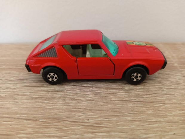 Matchbox Superfast 62, Renault 17TL