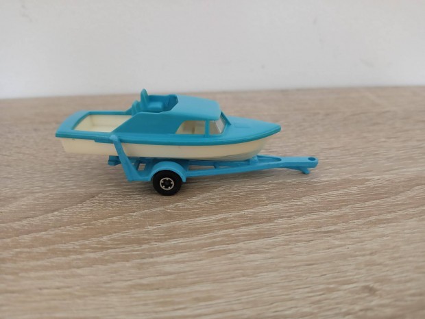 Matchbox Superfast 9 boat and trailer blue