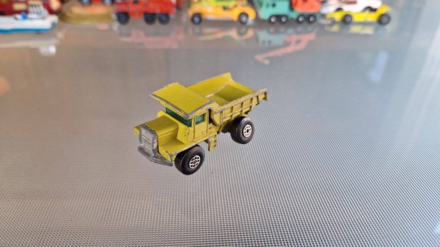 Matchbox Superfast Dump Truck Kisaut