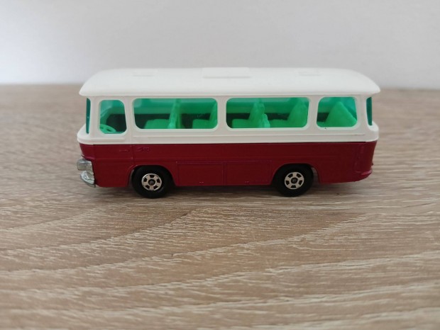 Matchbox Superfast MB12 Setra Coach