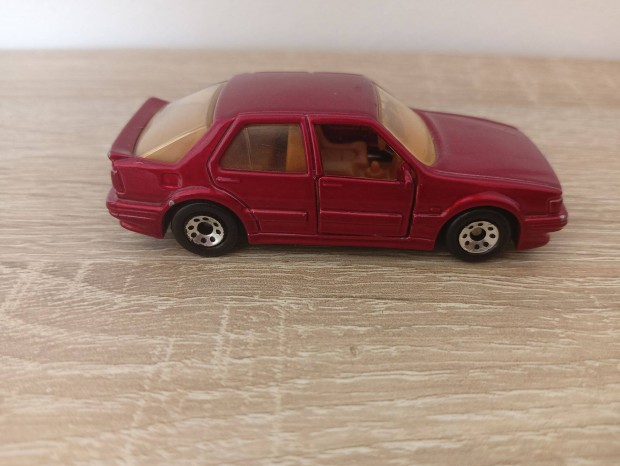 Matchbox Superfast No 15 Saab 9000 Turbo Metallic Red