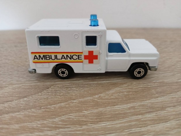 Matchbox Superfast No.41 Ambulance