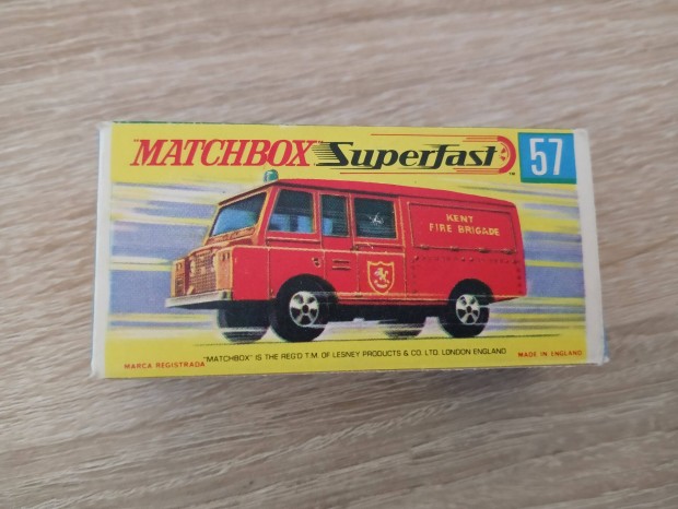 Matchbox Superfast No.57 Land Rover fire truck üres doboz