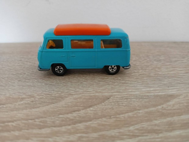 Matchbox Superfast No. 23A VW Camper