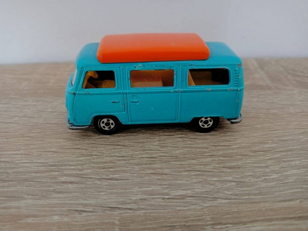 Matchbox Superfast No. 23 Volkswagen Camper