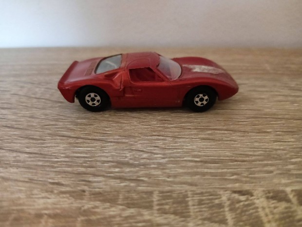 Matchbox Superfast No. 41 Ford GT