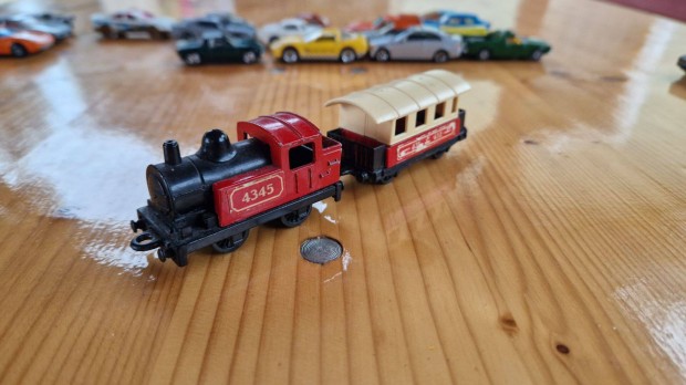 Matchbox Superfast Steam Loco 0-4-0 + Passenger Coach Kismozdony