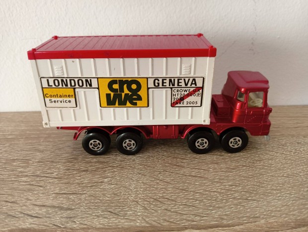 Matchbox Superkings K-24 Container Truck Hibtlan