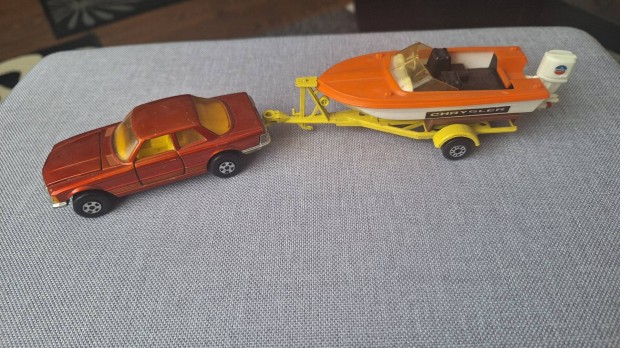 Matchbox Superkings Mercedes 350 SEC + trailer és hajó