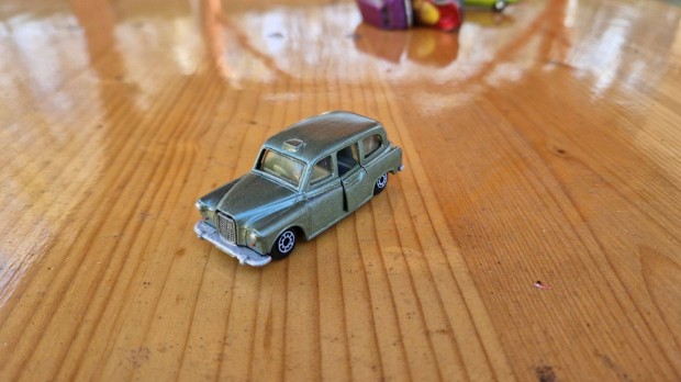 Matchbox Taxi FX4R Kisaut