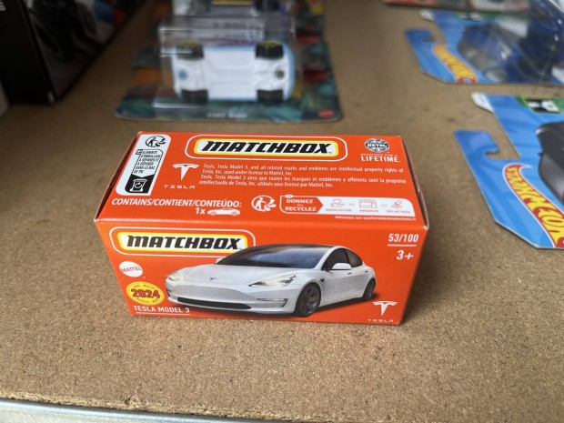 Matchbox Tesla Model 3 j