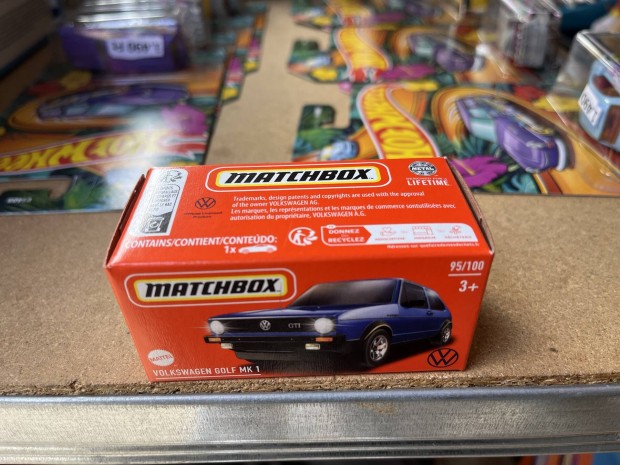 Matchbox Volkswagen Golf MK 1 j paprdobozos