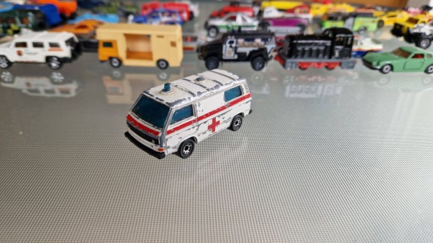 Matchbox Volkswagen Transporter T3 Kisaut