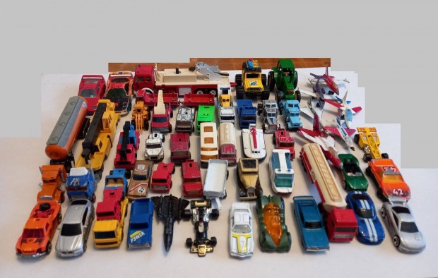 Matchbox, Hot Wheels, Majorette, Efsi stb. kisautk