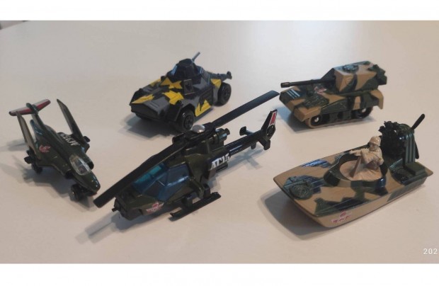Matchbox katonai járművek 5 féle együtt 10000 Ft