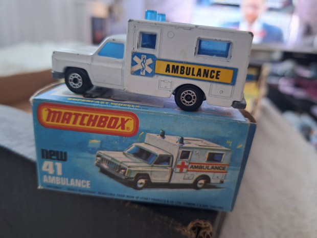 Matchbox no.41 Ambulance eredeti dobozzal