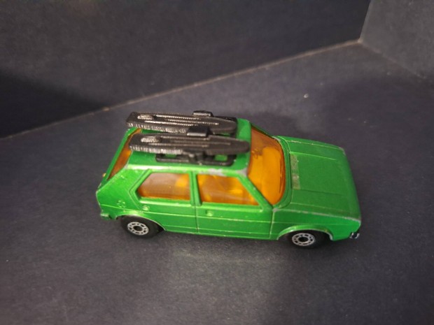 Matchbox superfast Volkswagen Golf stt zld.