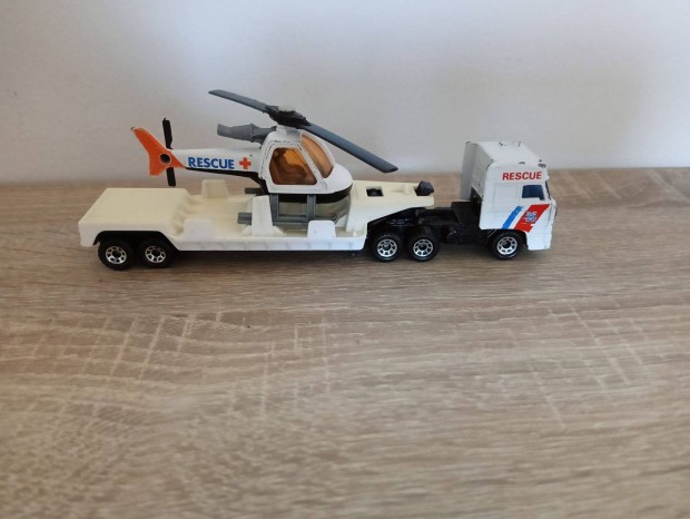 Matchbox team convoy rescue