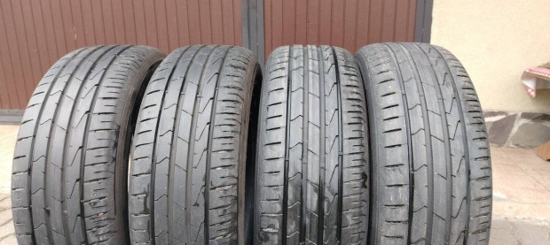 Mtszalkn 4db.Hankook (215/55 R 18)nyari gumi elad!