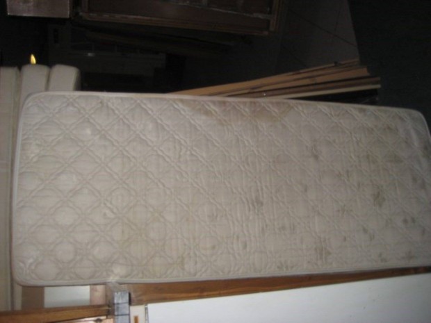 Matrac 80x200x15cm rugs