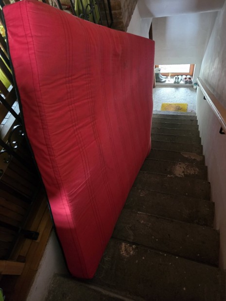 Matrac, rugs, piros 140 mm x 200 mm