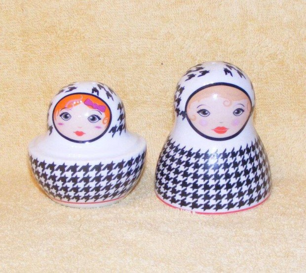 Matrjoska porcelán só- és borsszóró