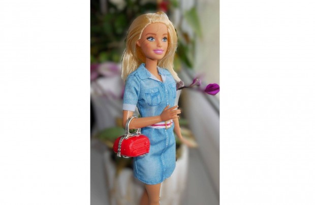 Mattel Barbie baba 13