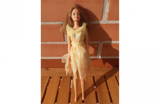 Mattel Barbie baba 1975