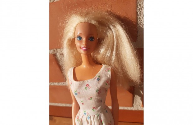 Mattel Barbie baba 1975