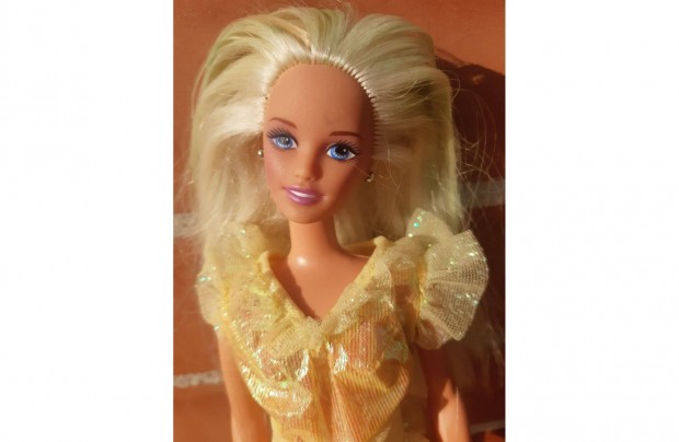 Mattel Barbie baba 1995