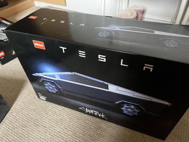 Mattel Mega Tesla Cybertruck 48 cm épitőkészlet